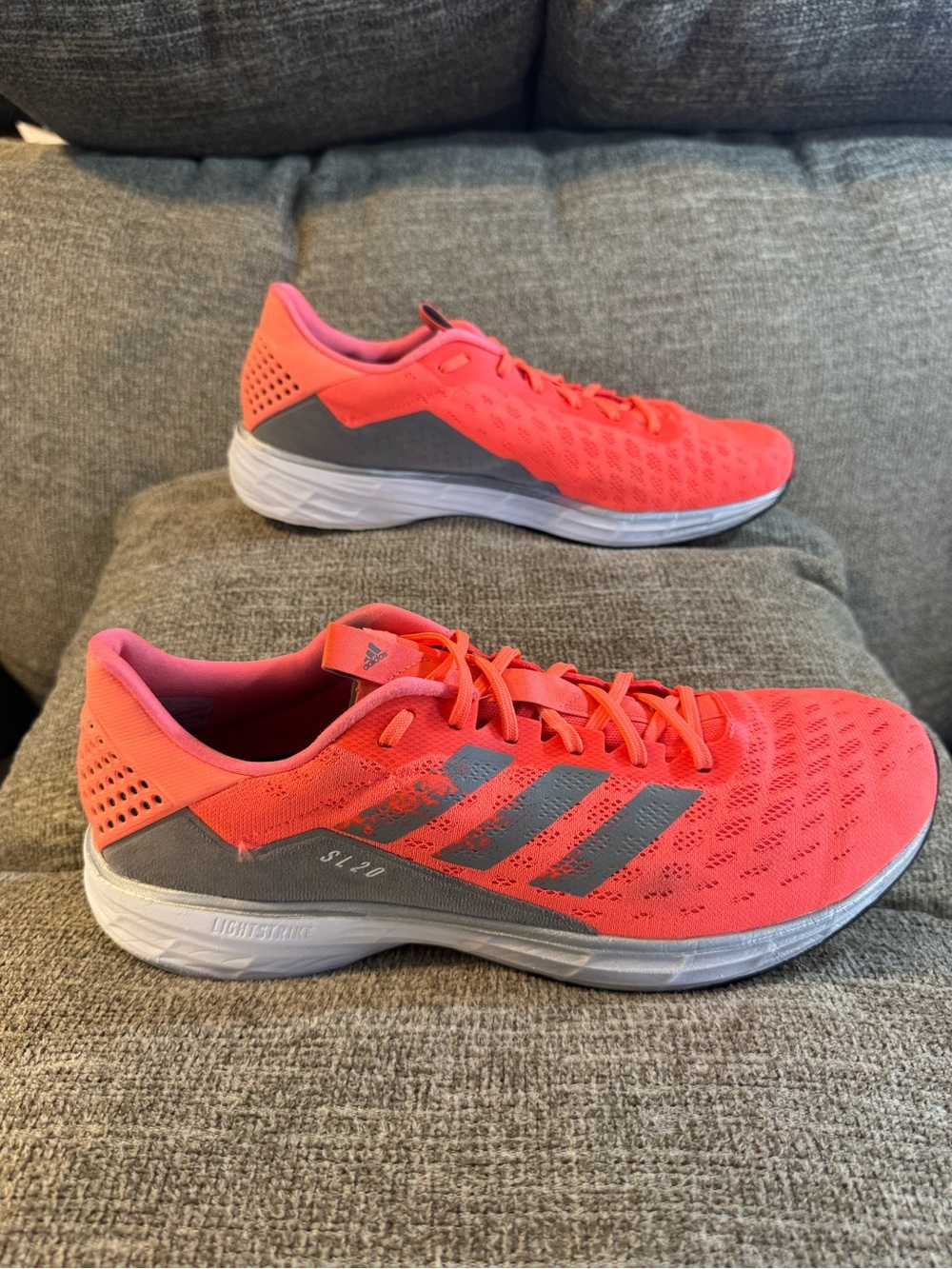 Adidas SL20 Men’s Signal Coral/Dove Grey Running Shoes YYA60600 Size 12